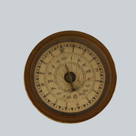 TH84 Wooden Sundial and Compass